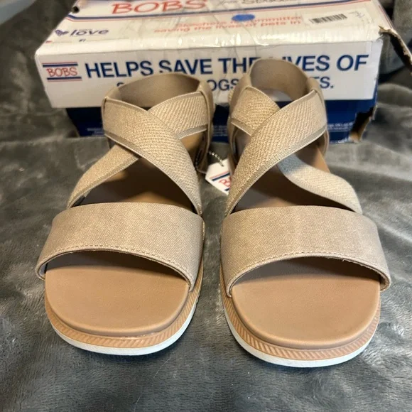 NIB Bob’s Vegan Tan Desert Kiss Sandals W/Straps From Skechers, Size 6.5. - Picture 6 of 9